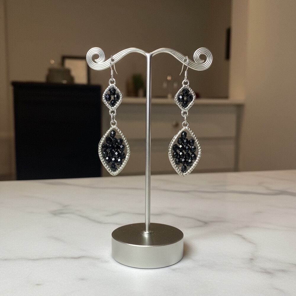 Vera Wang Drop Earrings
